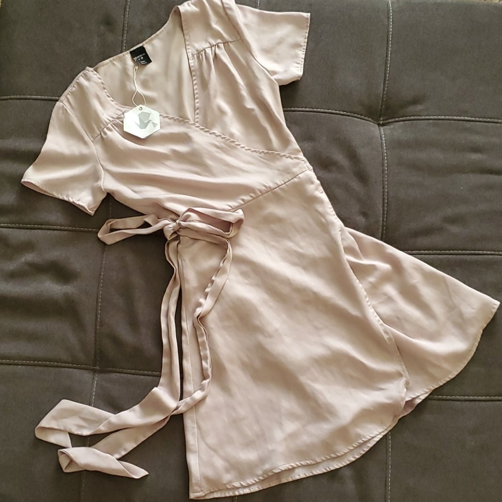 Ethereal by Paper Crane Wrap Dress Dusty Rose sz S